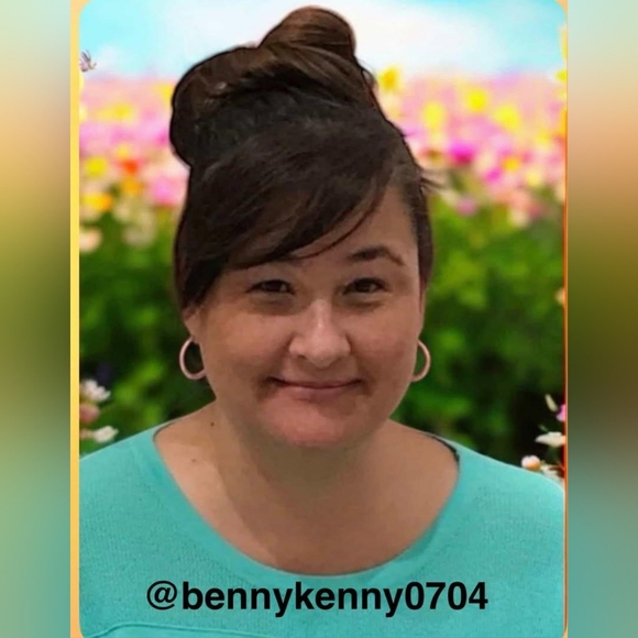 🚨Greeneyediva78🚨2/21 💚🚂The Emerald Express💚🚂 - Picture 7 of 14